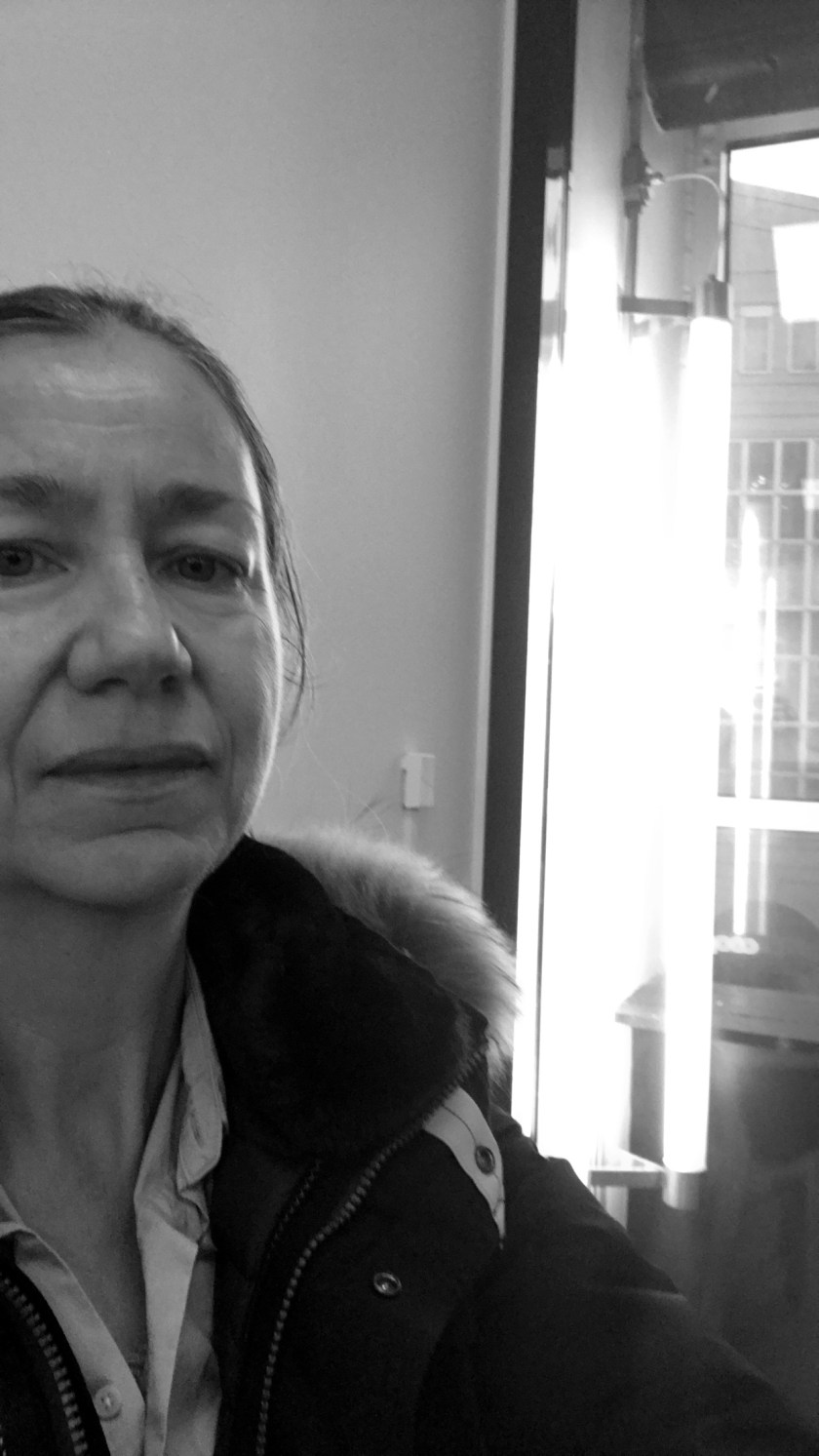 F2D8CD01-F41F-4958-9AE7-84503A31DCE8