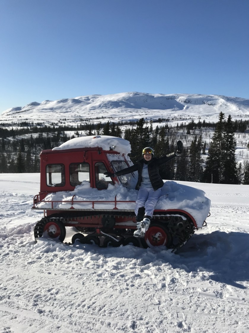 76868B38-B224-4F45-8B51-9A077F35C51C