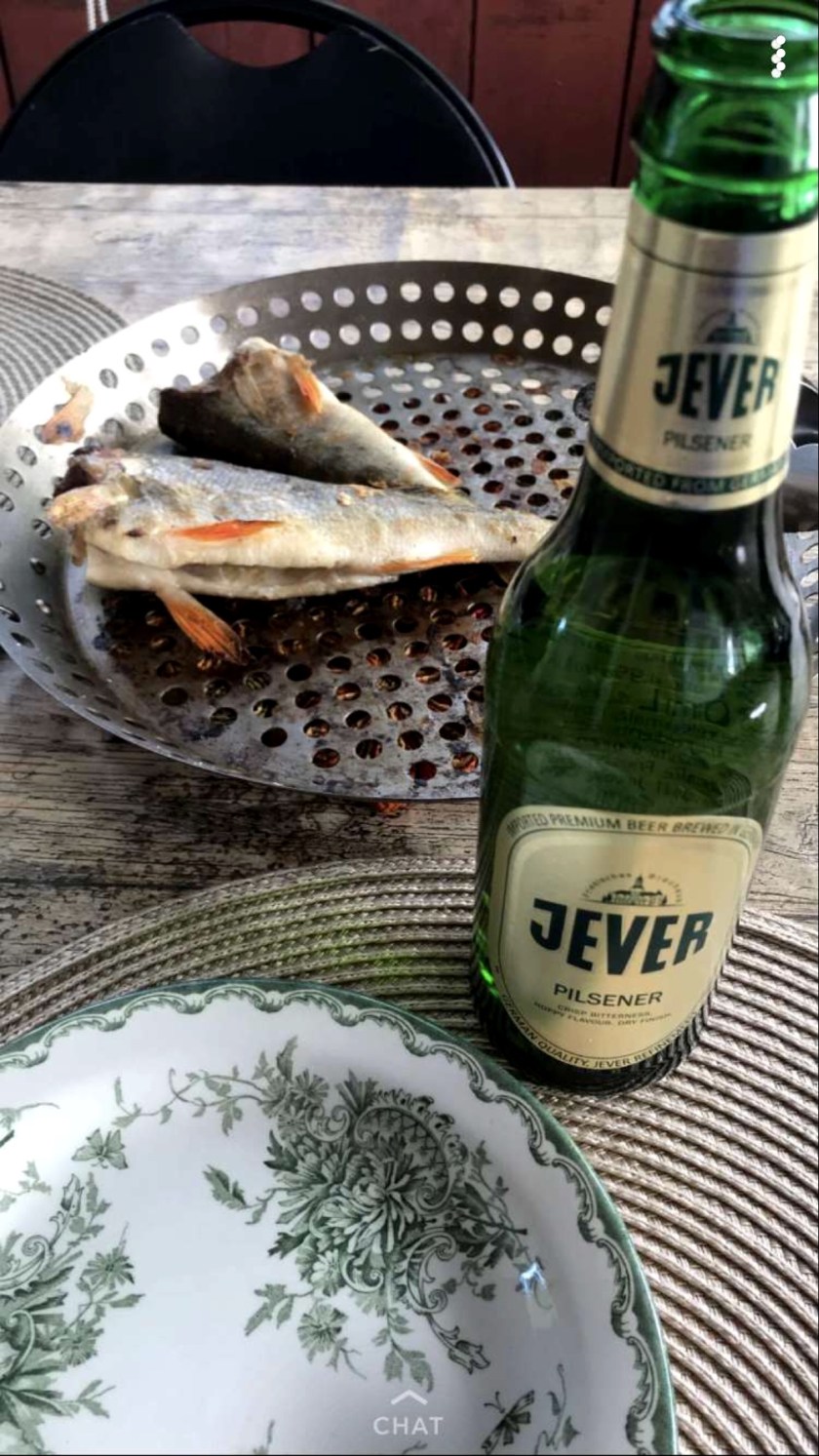 5742FB22-9BD7-4E8D-94A6-D84931327B1B