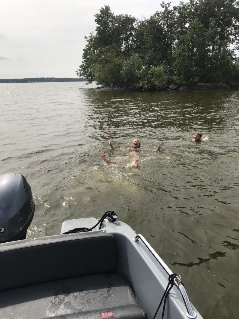 79576C14-DFFA-49C9-BFD9-46FBE7D06AED