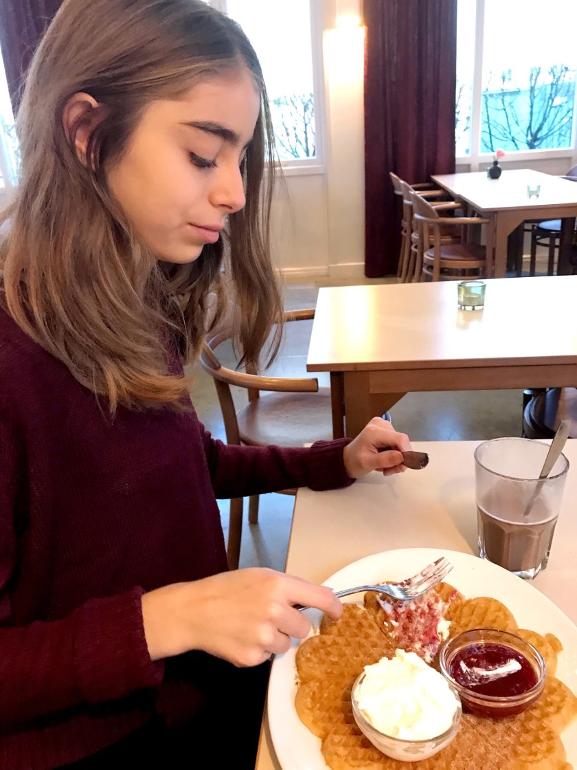 37788C4A-2FBF-4646-A734-B2E40D29FD10