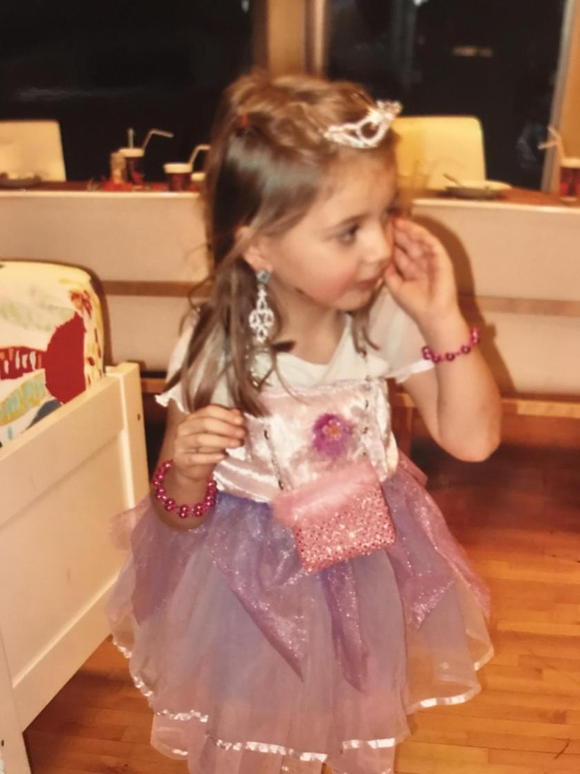 9EB8F0E4-FB92-41F9-A713-C5E872092EE1